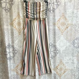 Size small. Multicolor stripped